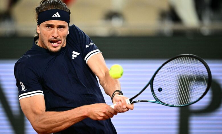 Primer partido ampliado entre el nuevo gran favorito Zverev y la pepita española Jodar… Sigue los cuartos con nosotros… Primer partido ampliado entre el nuevo gran favorito Zverev y la pepita española Jodar… Sigue los cuartos con nosotros…